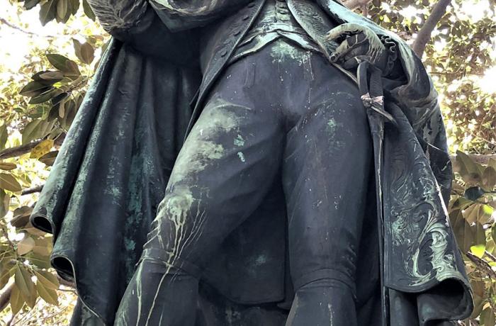 Monumento a Ferdinando II di Borbone