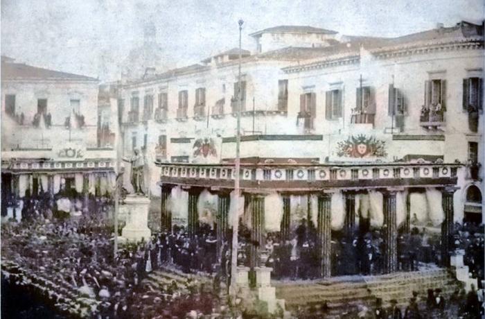 Monumento a Ferdinando II di Borbone