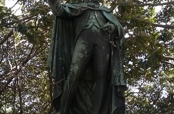 Monumento a Ferdinando II di Borbone