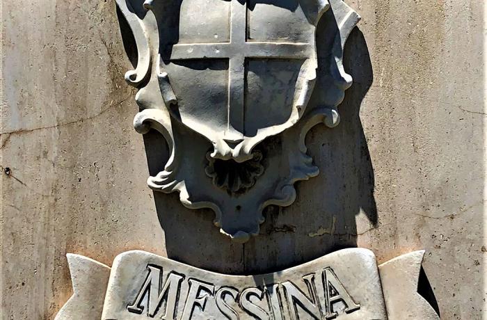 La statua della “Tyche” di Messina