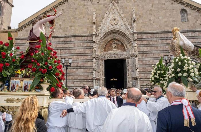 La Festa degli “Spampanati” la Domenica di Pasqua a Messina