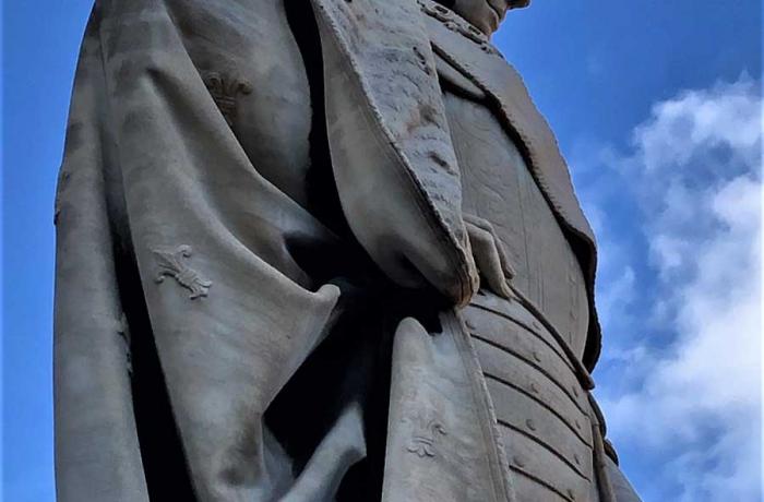 Monumento a Carlo III di Borbone