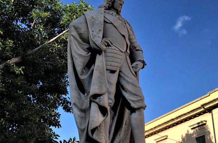Monumento a Carlo III di Borbone