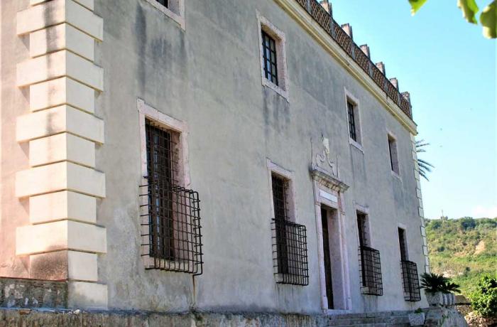 Castello di Bauso del Conte Stefano Cottone