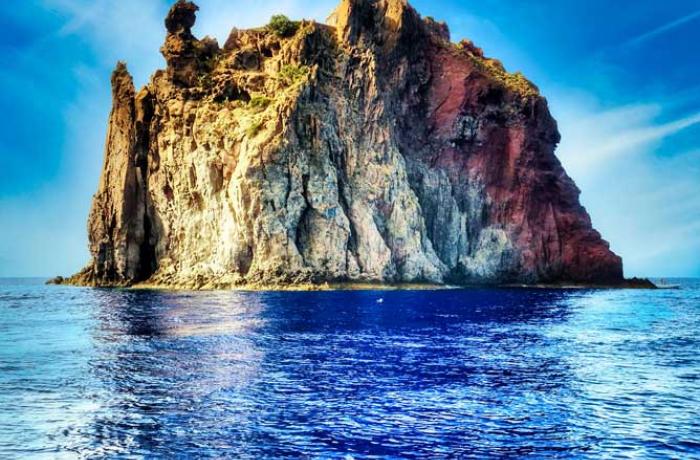 Giro in barca delle Isole Eolie