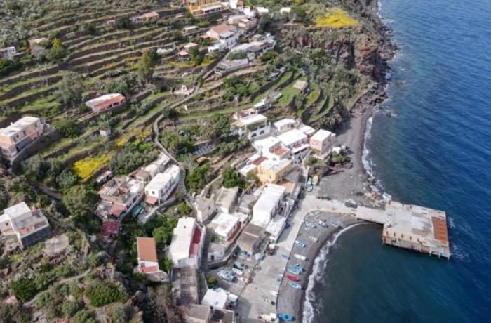 Giro in barca delle Isole Eolie